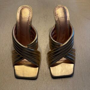 Vince Camuto Gold Square toe heel